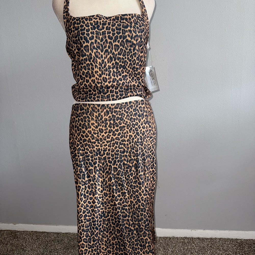 XOXO NWT Leopard Print Set
